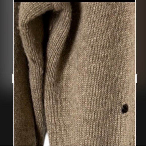 Autumn Cashmere wool,cashmere..distressed knit PTP 21” ,oversized medium . - Picture 9 of 12